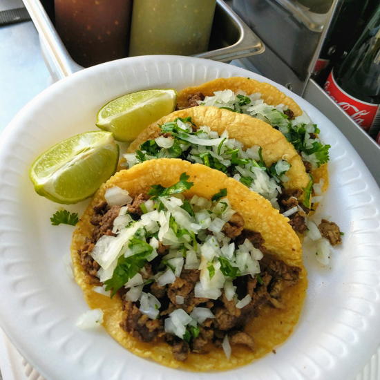 Los Tamaleros - Carne asada tacos (Foodzooka)