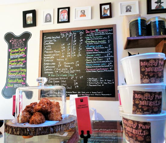 Muddy Paw Coffee - Beverage menu and snacks (Foodzooka)