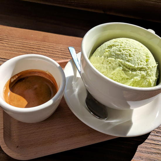 Sharp Specialty Coffee - Stereoscope espresso and green tea ice cream (Foodzooka)
